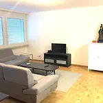 Xl City Center Apartment-Contactless Check-In